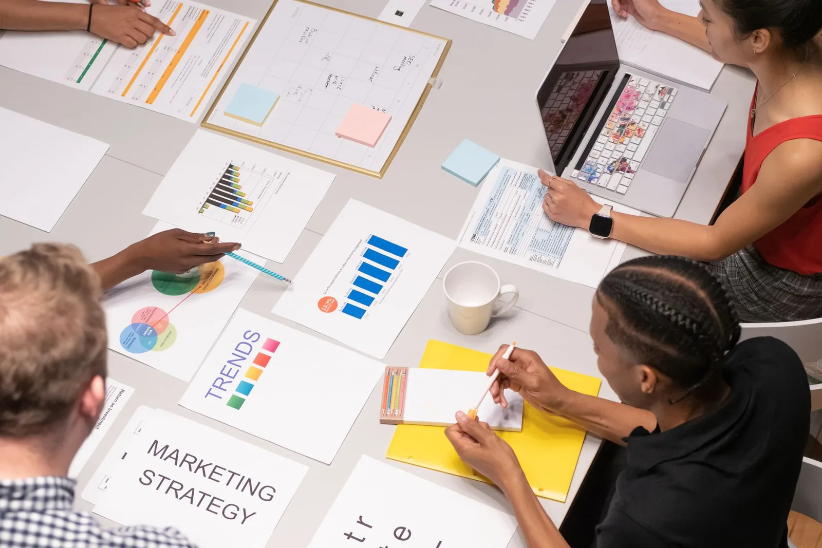 Building a Supplier Selection Scorecard implementation and operating review